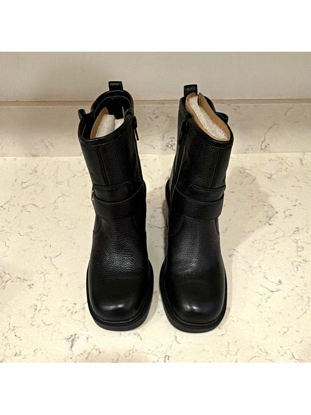 Vince Camuto VP-BIPDI Black Leather Buckle Zip Ankle Bootie Round Toe 8M